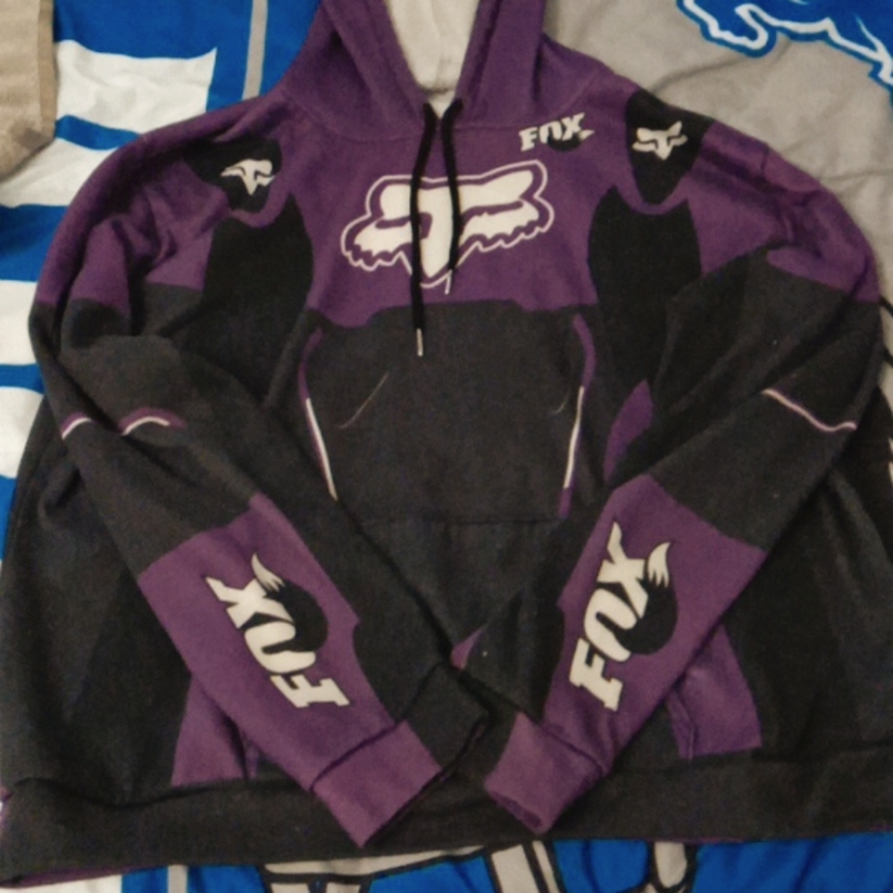 Fox hoodie XXL.